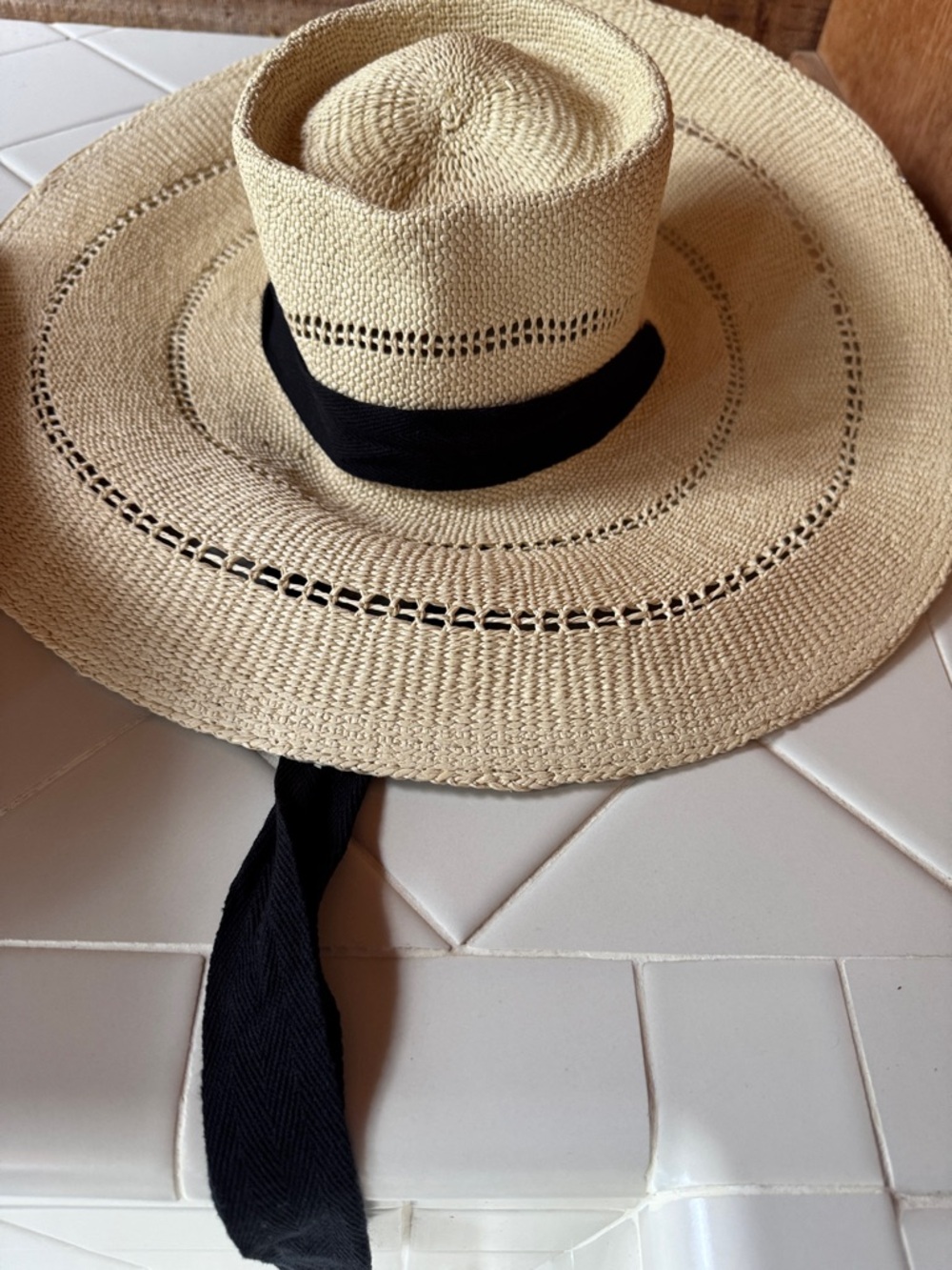 Lack Of Color Beige Woven Sun Hat with Black Script Trim size Small - Picture 4 of 4